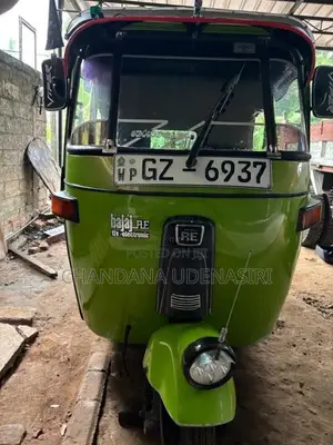 Bajaj RE 2 Stroke 2002 Three Wheel (Used)