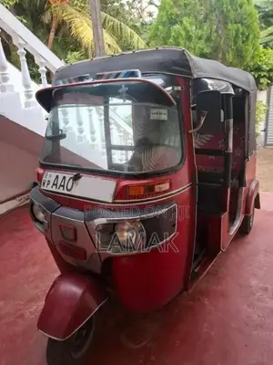 Bajaj RE 2014 Three Wheel (Used)