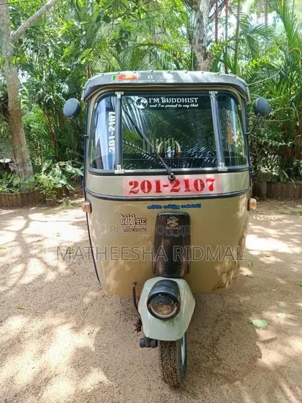 Bajaj RE 2002 Three Wheel (Used)