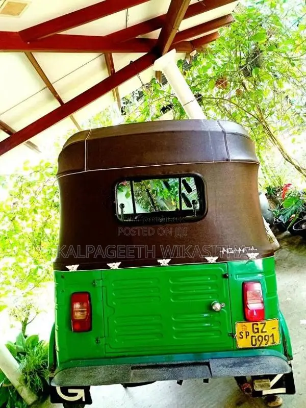 Bajaj Re 2003 Three Wheel (Used)