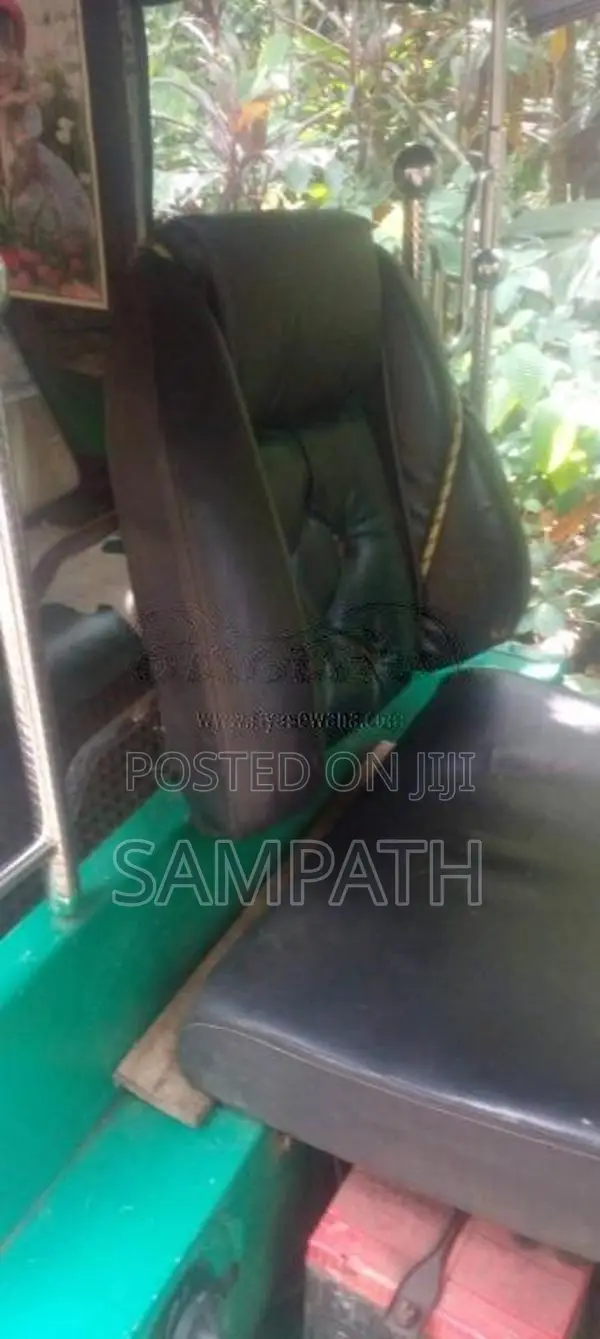 Bajaj RE 2011 Three Wheel (Used)