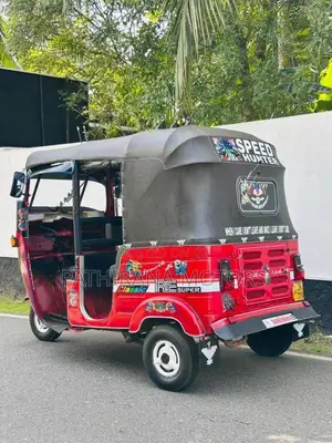 Bajaj RE 2004 Three Wheel (Used)