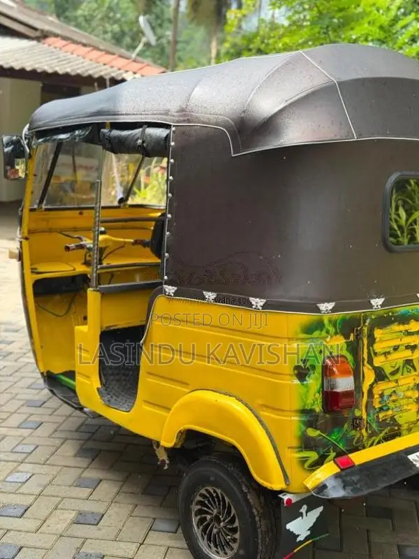 Bajaj 2 stroke 1995 Three Wheel (Used)