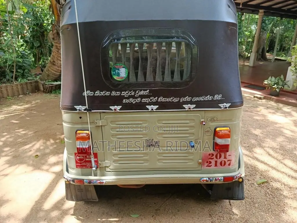 Bajaj RE 2002 Three Wheel (Used)