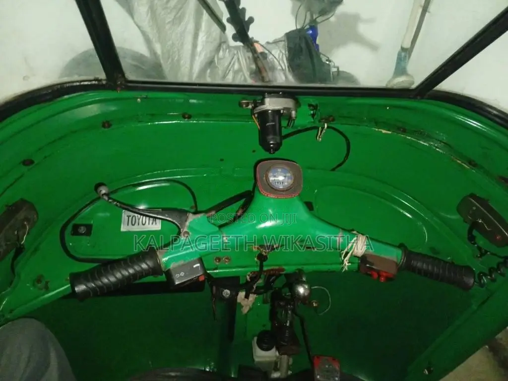 Bajaj Re 2003 Three Wheel (Used)
