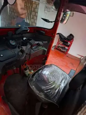 Bajaj RE 2014 Three Wheel (Used)