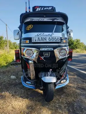 Bajaj RE 2014 Three Wheel (Used)