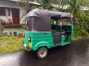Bajaj 4 Stroke 2008 Three Wheel (Used)