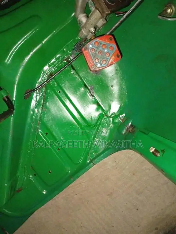 Bajaj Re 2003 Three Wheel (Used)