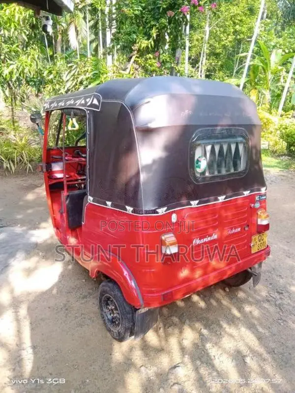 Bajaj RE 2006 Three Wheel (Used)