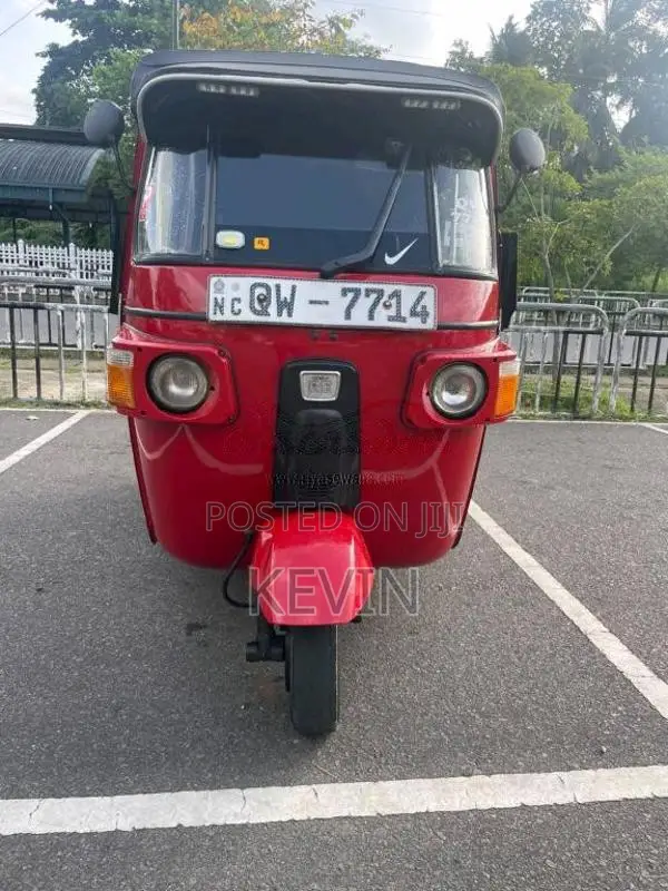 Bajaj RE 2010 Three Wheel (Used)
