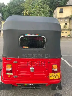 Bajaj RE 2010 Three Wheel (Used)