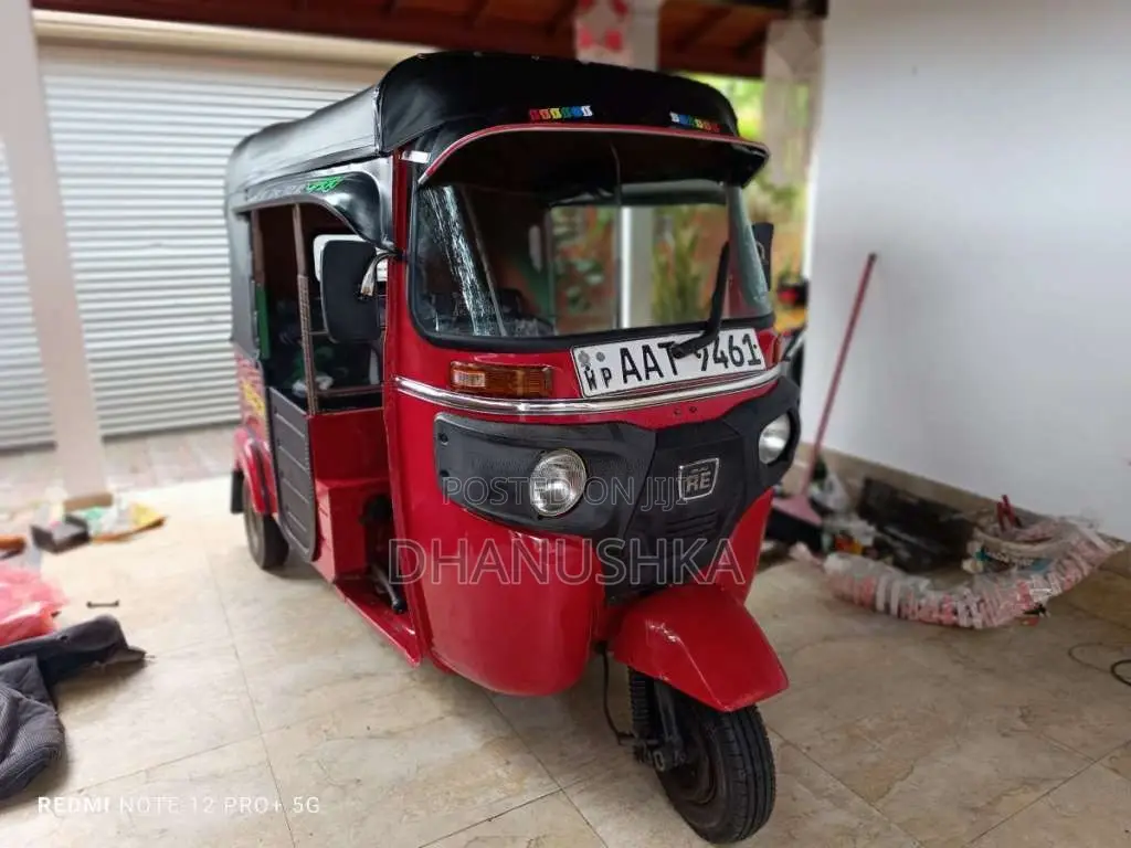Bajaj RE 2014 Three Wheel (Used)