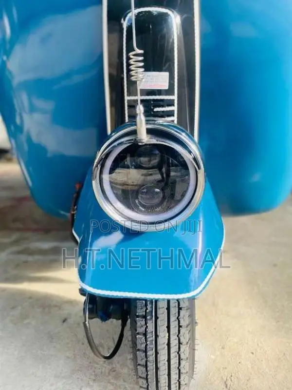 Bajaj RE 2 Stroke 2003 Three Wheel (Used)