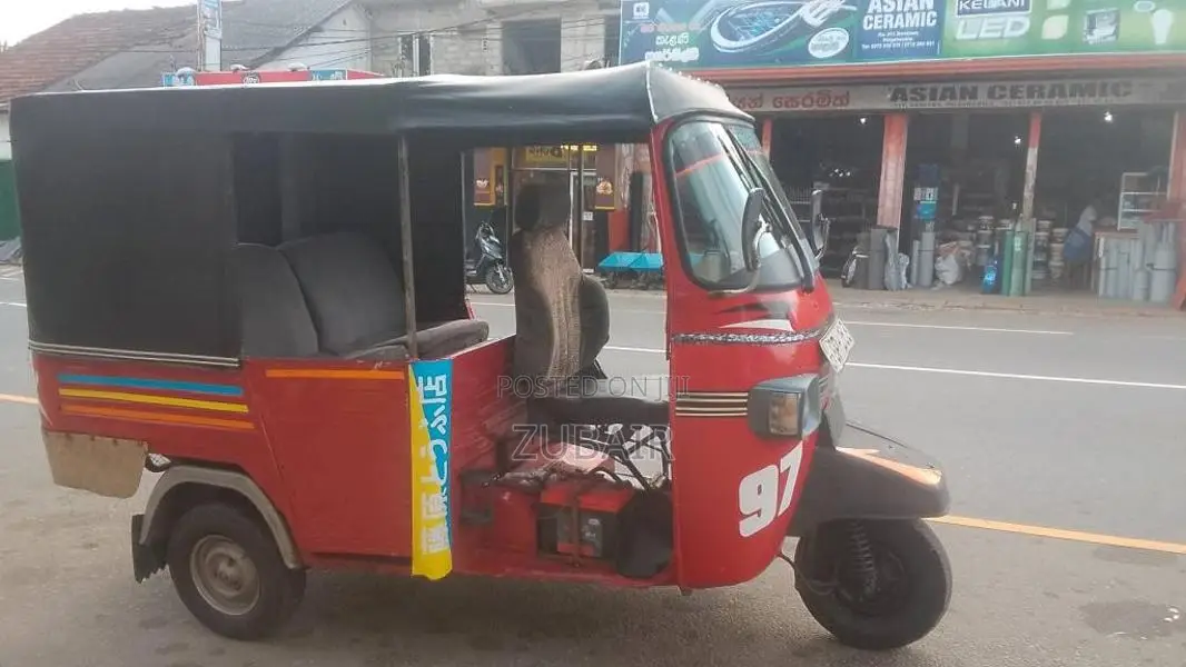 Piaggio Ape 2002 Three Wheel (Used)