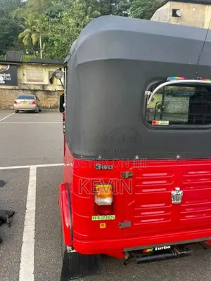 Bajaj RE 2010 Three Wheel (Used)