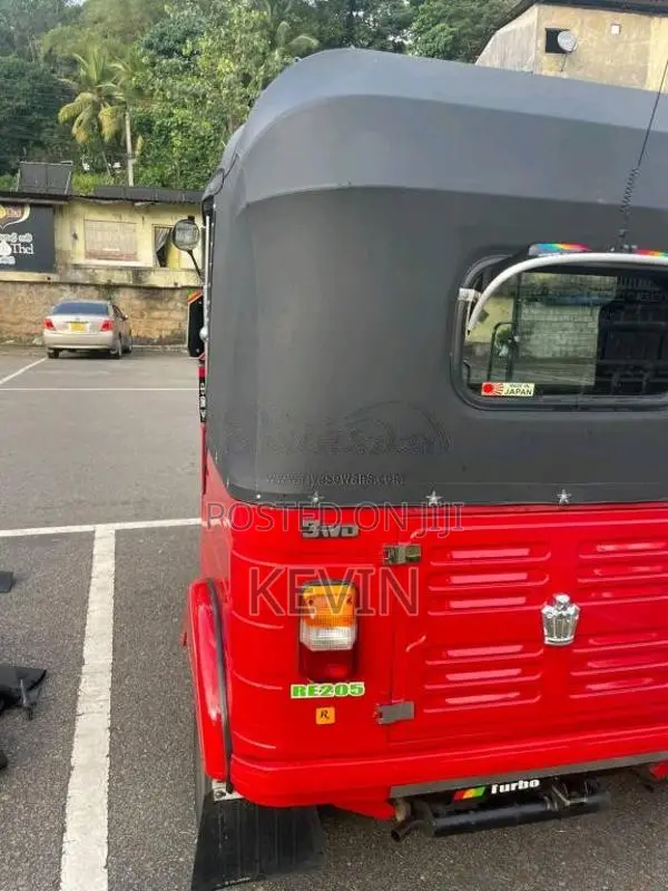 Bajaj RE 2010 Three Wheel (Used)