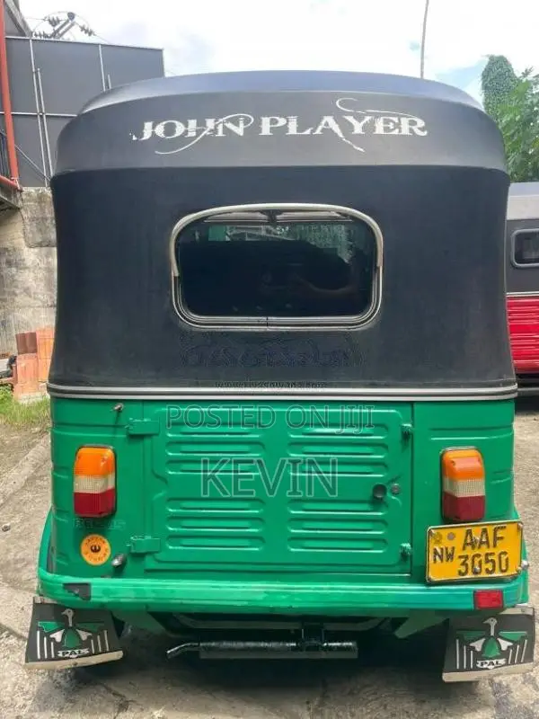 Bajaj RE 2013 Three Wheel (Used)