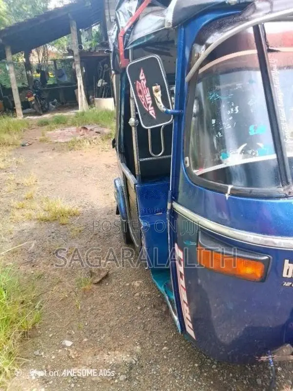 Bajaj RE 2006 Three Wheel (Used)
