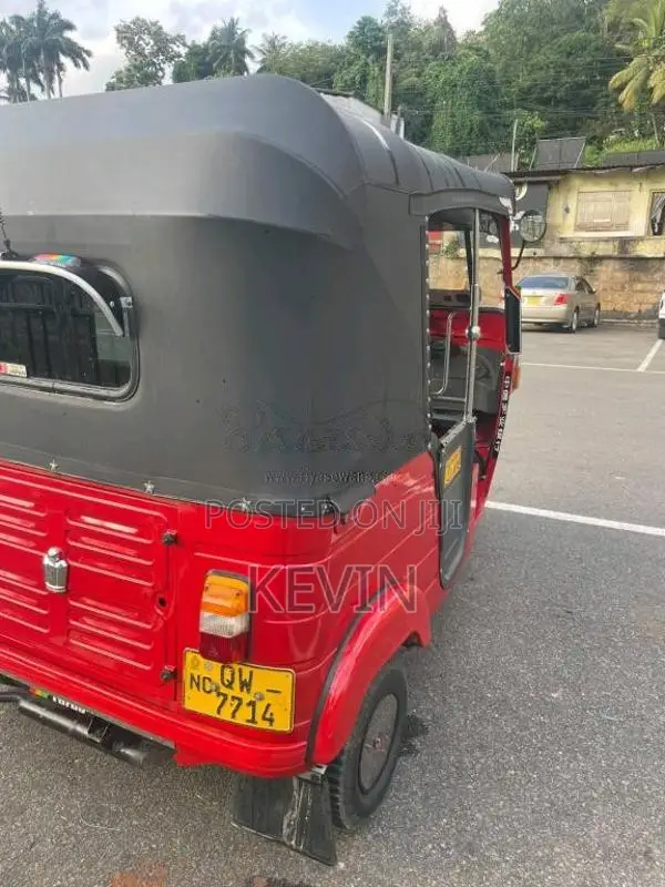 Bajaj RE 2010 Three Wheel (Used)