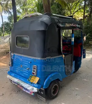 Bajaj RE 2015 Three Wheel (Used)