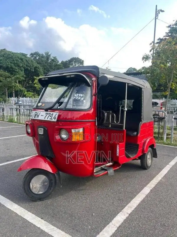 Bajaj RE 2010 Three Wheel (Used)