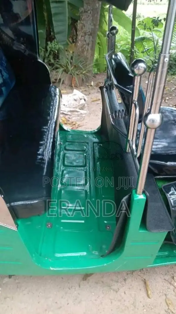 Bajaj RE 2014 Three Wheel (Used)