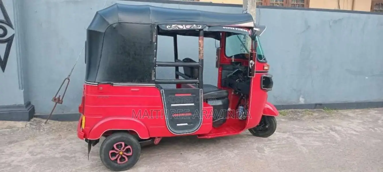 Bajaj RE 2017 Three Wheel (Used)