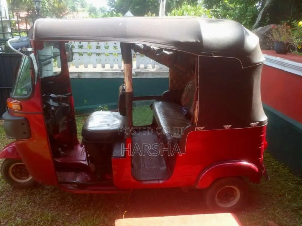 Bajaj RE 4 Stroke 2015 Three Wheel (Used)