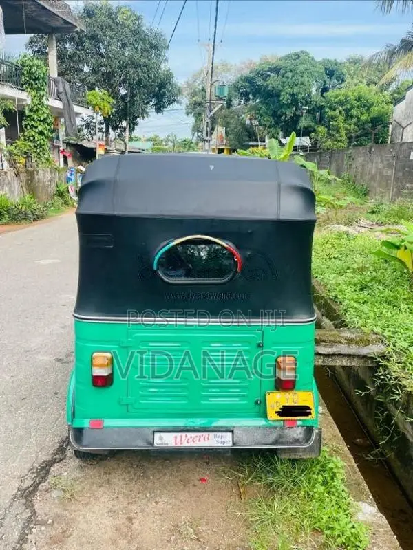 Bajaj RE 2010 Three Wheel (Used)