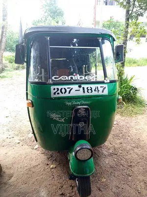 Bajaj RE 2000 Three Wheel (Used)