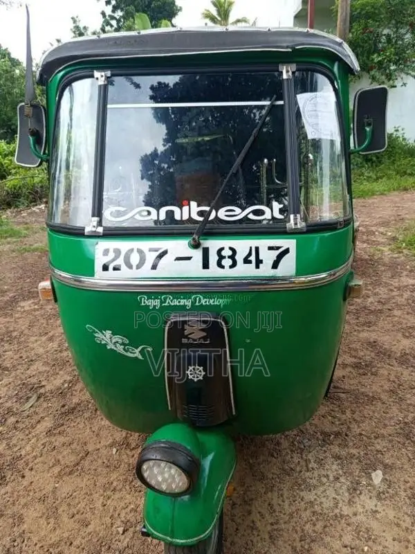 Bajaj RE 2000 Three Wheel (Used)