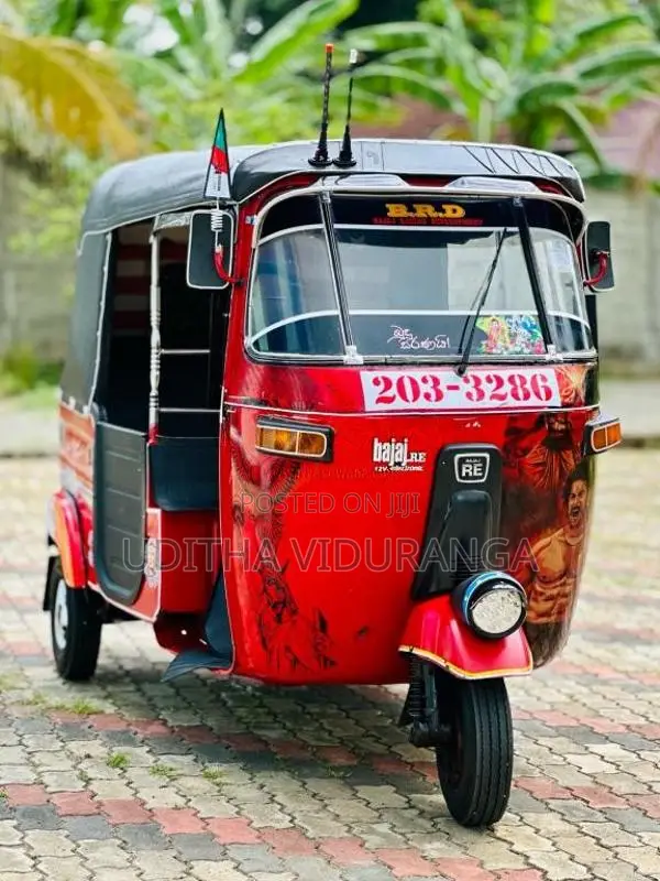 Bajaj RE 2 Stroke 2002 Three Wheel (Used)