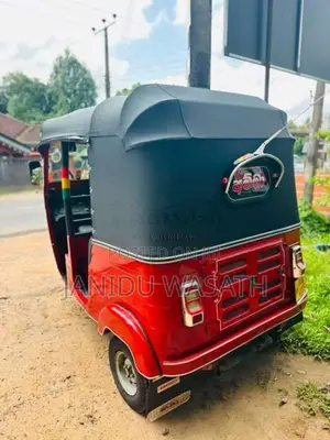 Bajaj RE 4 Stroke 2014 Three Wheel (Used)