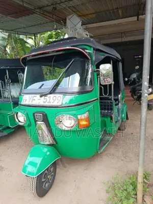Bajaj RE 4 Stroke 2010 Three Wheel (Used)