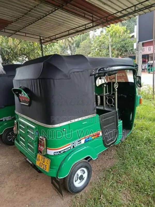 Bajaj RE 4 Stroke 2010 Three Wheel (Used)