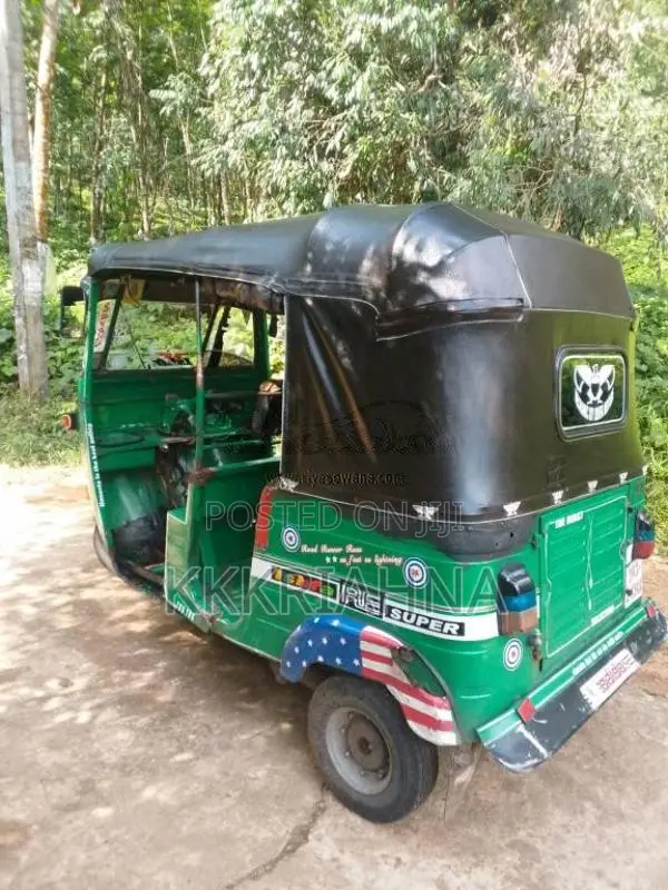 Bajaj 2 stroke 1995 Three Wheel (Used)
