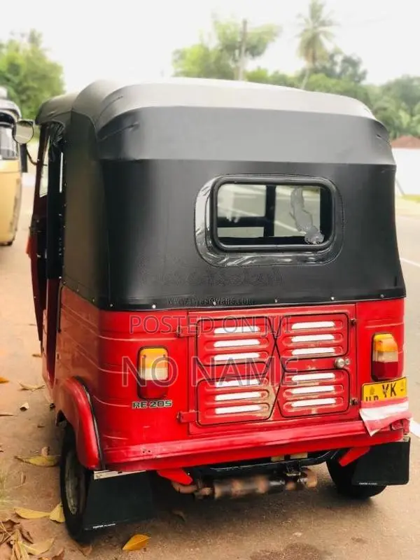 Bajaj RE 2011 Three Wheel (Used)