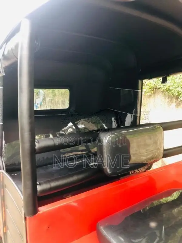 Bajaj RE 2011 Three Wheel (Used)