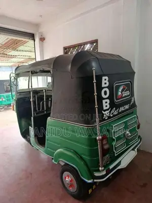 Bajaj 4 Stroke 2010 Three Wheel (Used)