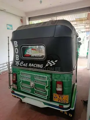 Bajaj 4 Stroke 2010 Three Wheel (Used)