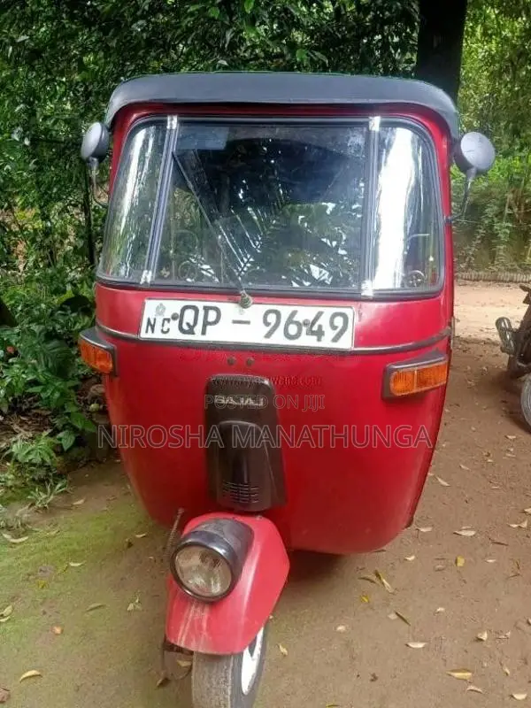 Bajaj RE 2010 Three Wheel (Used)