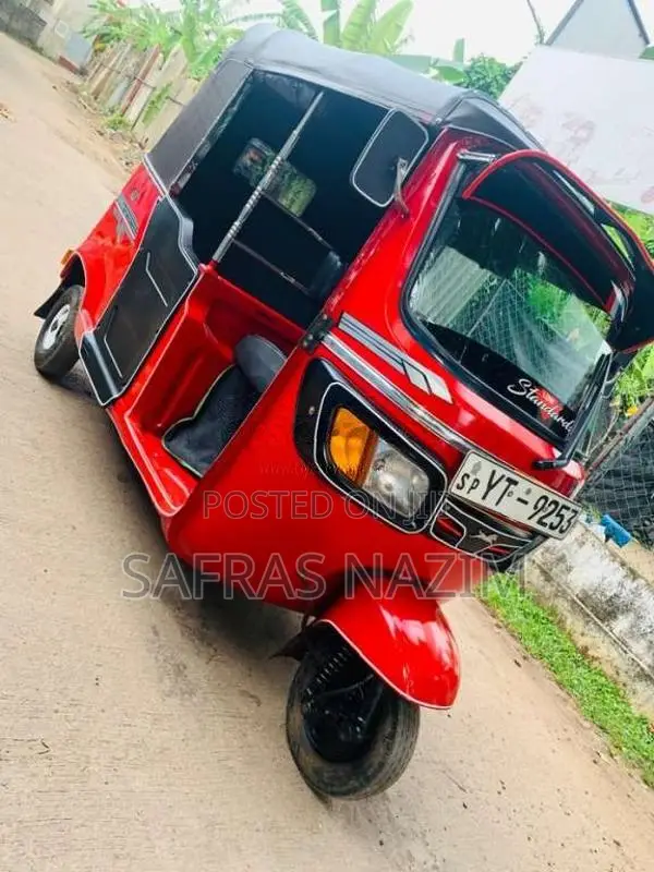 TVS King 2011 Three Wheel (Used)