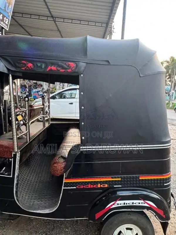 Bajaj RE 2012 Three Wheel (Used)