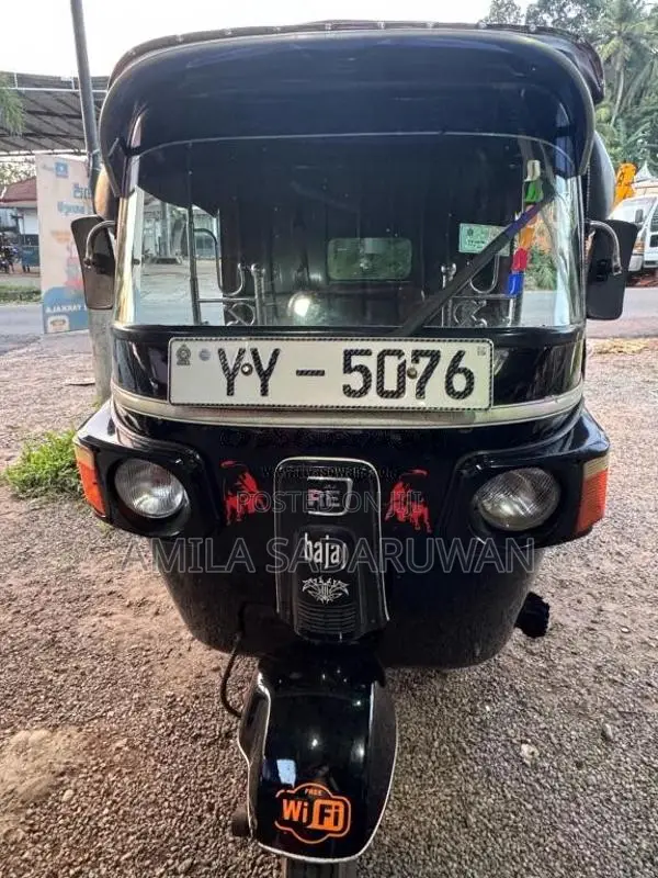 Bajaj RE 2012 Three Wheel (Used)