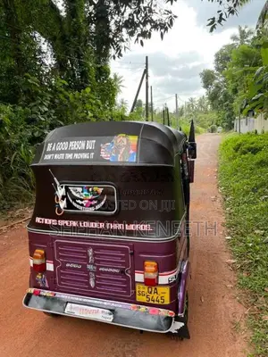 Bajaj RE 2 Stroke 2005 Three Wheel (Used)