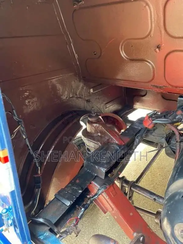 Bajaj RE 2 Stroke 2005 Three Wheel (Used)