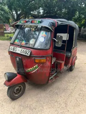 Bajaj RE 2006 Three Wheel (Used)