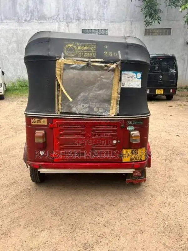 Bajaj RE 2006 Three Wheel (Used)