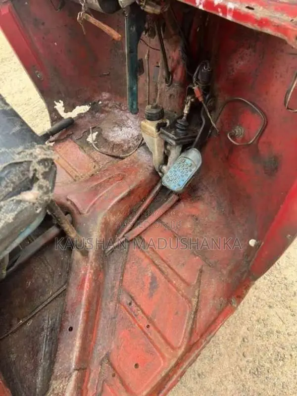 Bajaj RE 2006 Three Wheel (Used)